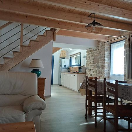 Charmante Petite Maison Rostiviec Bord De Mer Loperhet Luaran gambar
